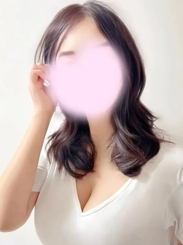 色葉ゆら ｜横浜メンズエステ 出張型メンズエステ ゆるスパ