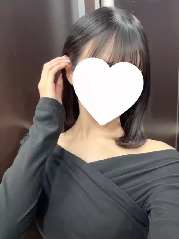夏実ゆりな ｜横浜メンズエステ 出張型メンズエステ ゆるスパ